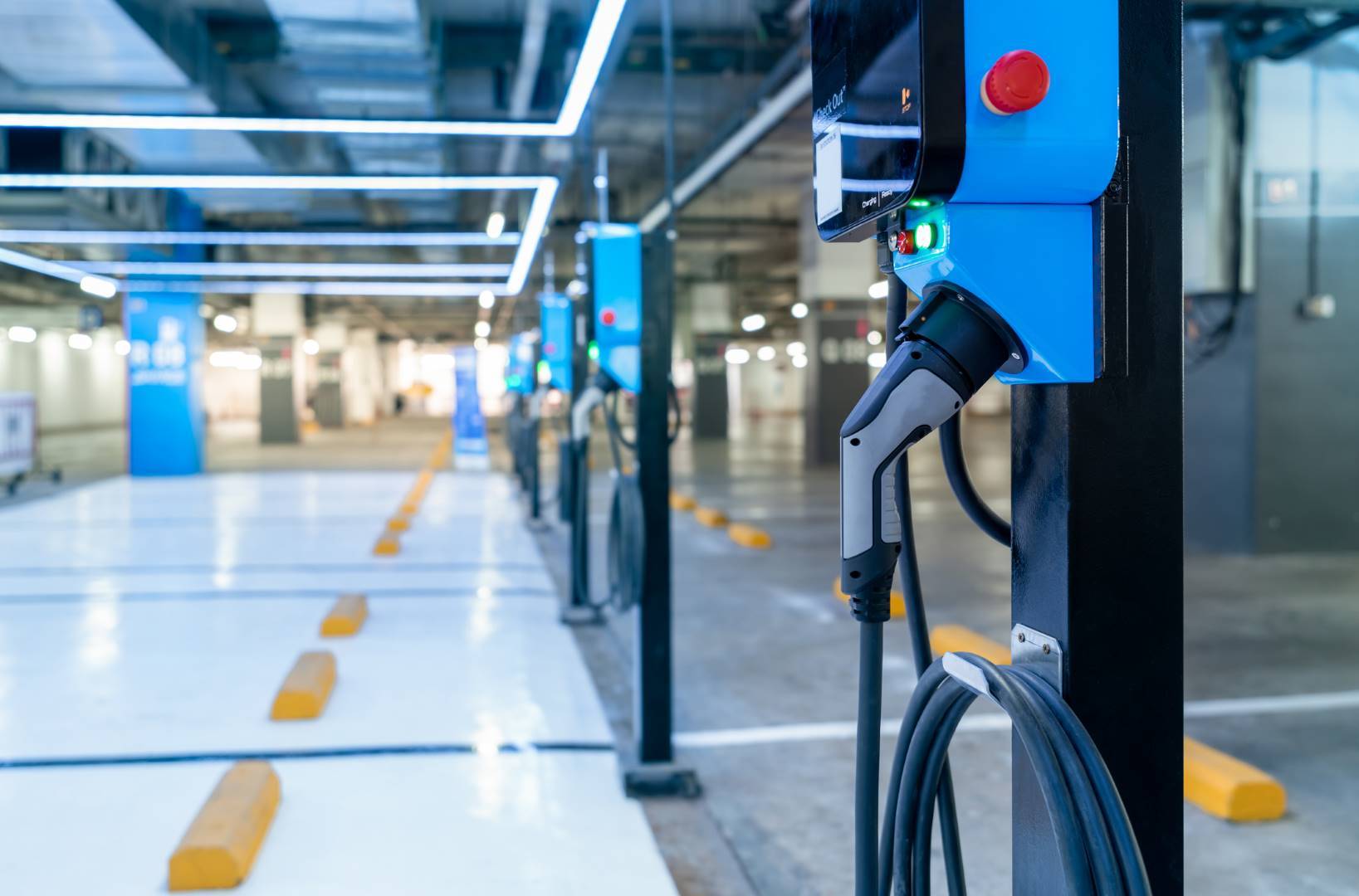 how many electric car charging points in ireland